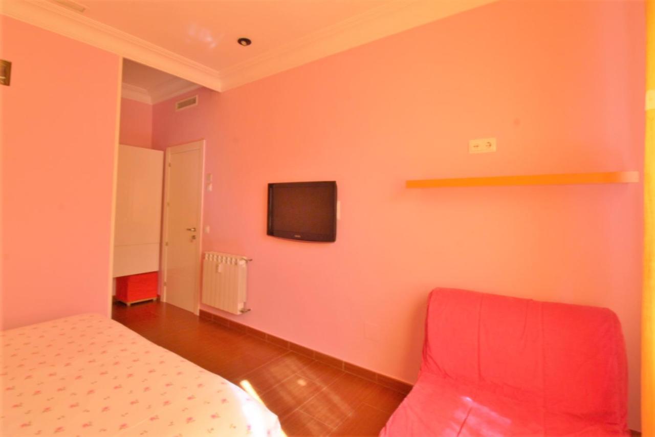 Hostal Arco Iris Madryt Zewnętrze zdjęcie