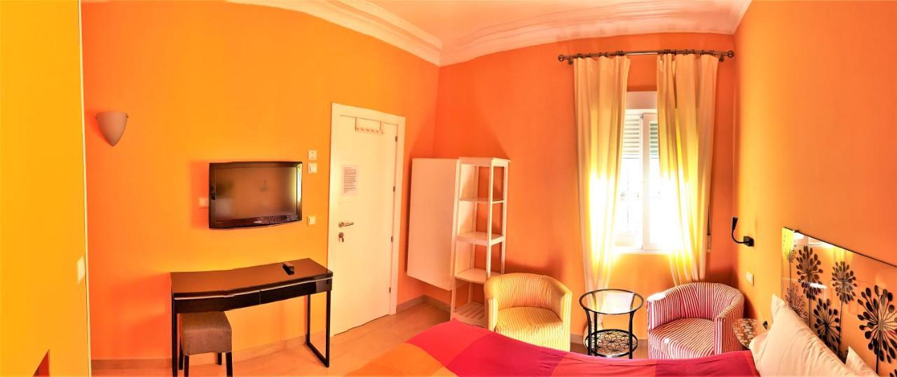 Hostal Arco Iris Madryt Zewnętrze zdjęcie
