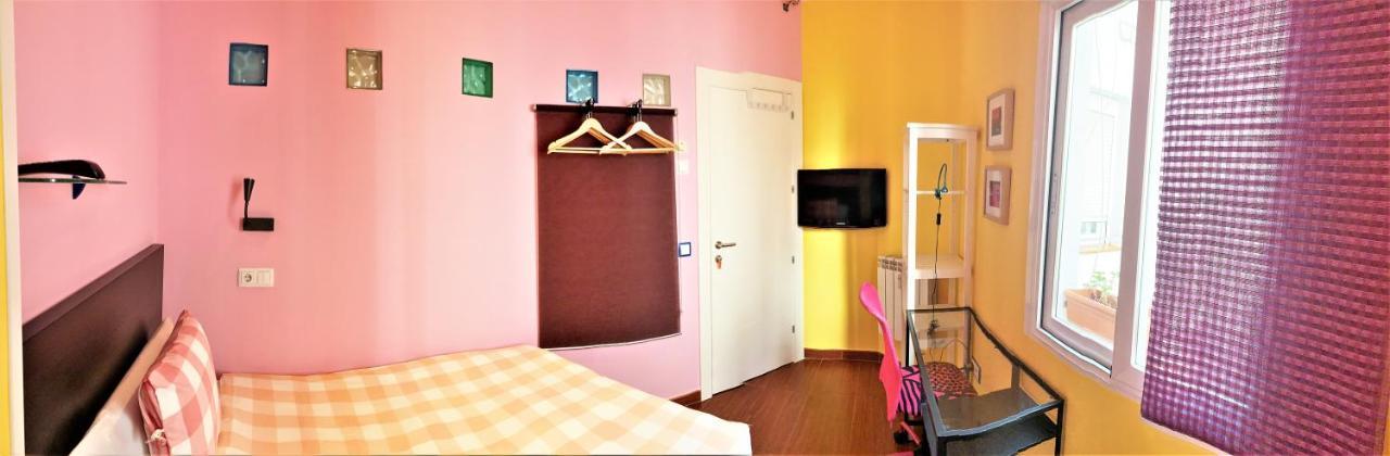 Hostal Arco Iris Madryt Zewnętrze zdjęcie