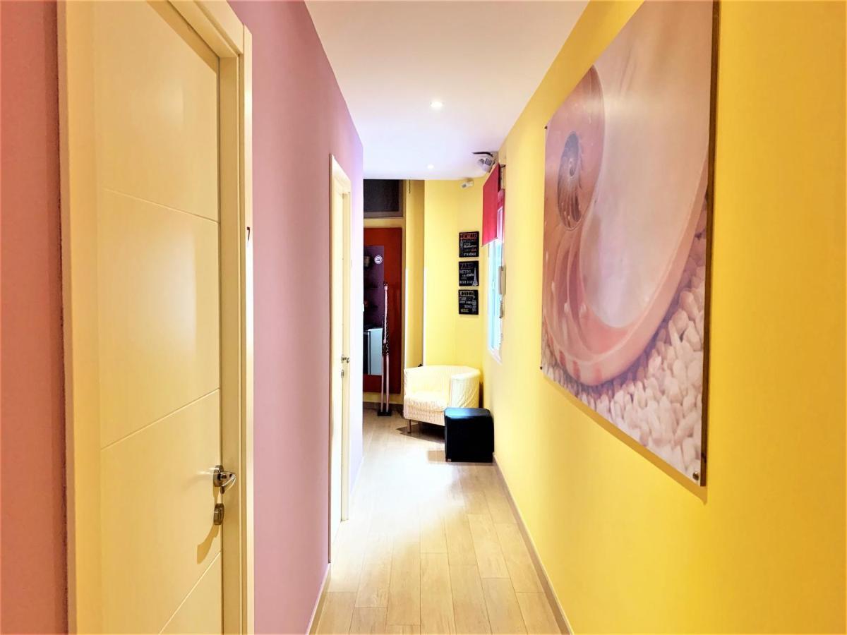 Hostal Arco Iris Madryt Zewnętrze zdjęcie